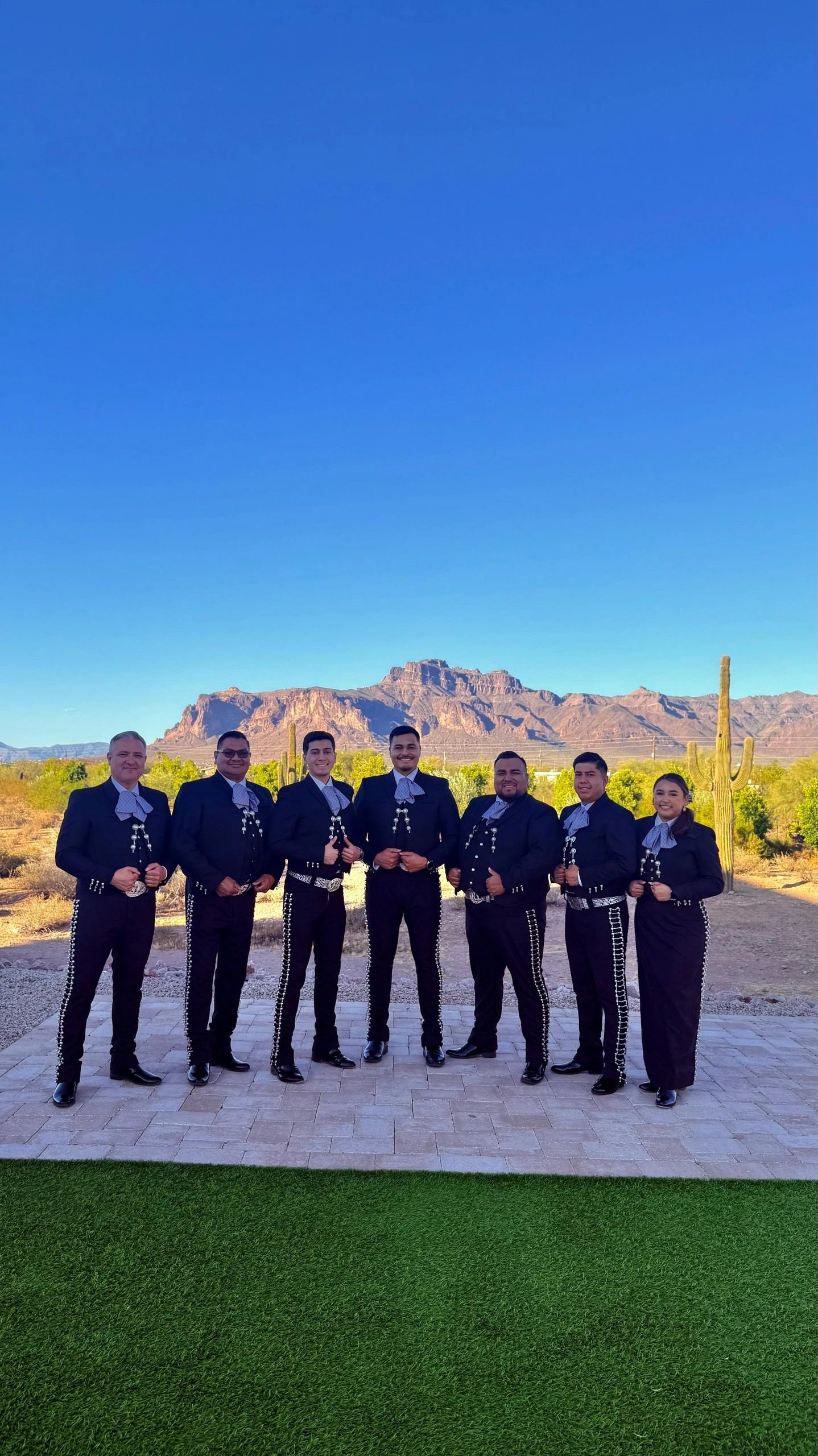 Mariachi Valle del Sol