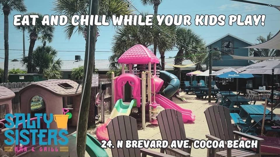 Salty Sisters Bar & Grill
