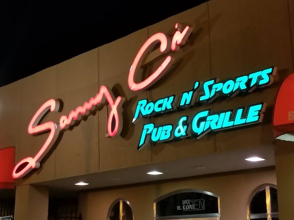 Sammy C's Rock N' Sports Pub & Grille