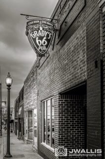 Grady's 66 Pub